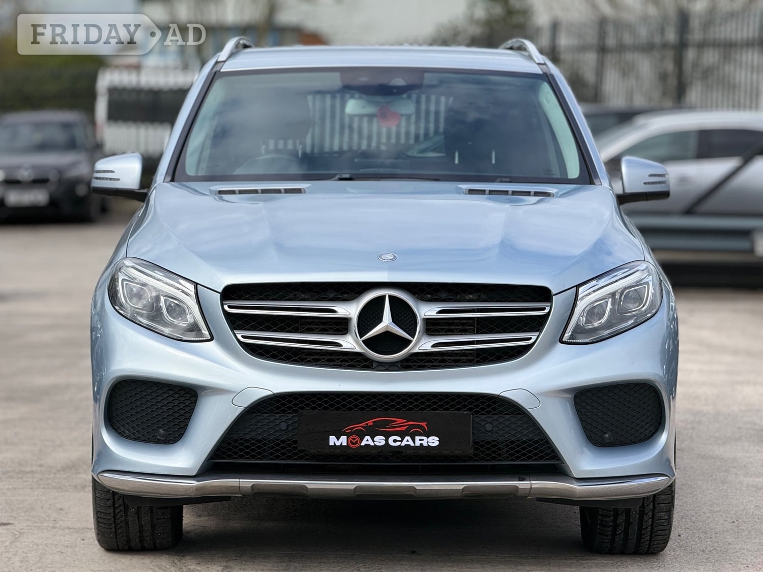 Mercedes-Benz GLE 2016 - Cars