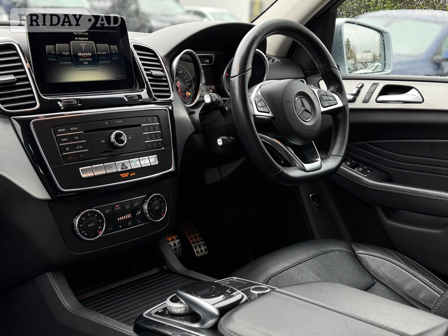 [ berth ]Mercedes-Benz GLE