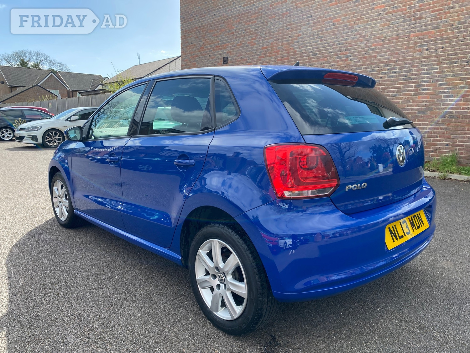 Volkswagen Polo 2013 - Cars