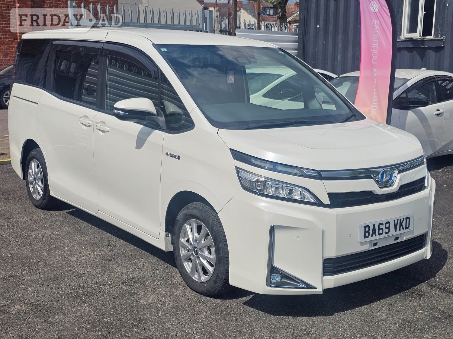 Toyota Voxy Coventry