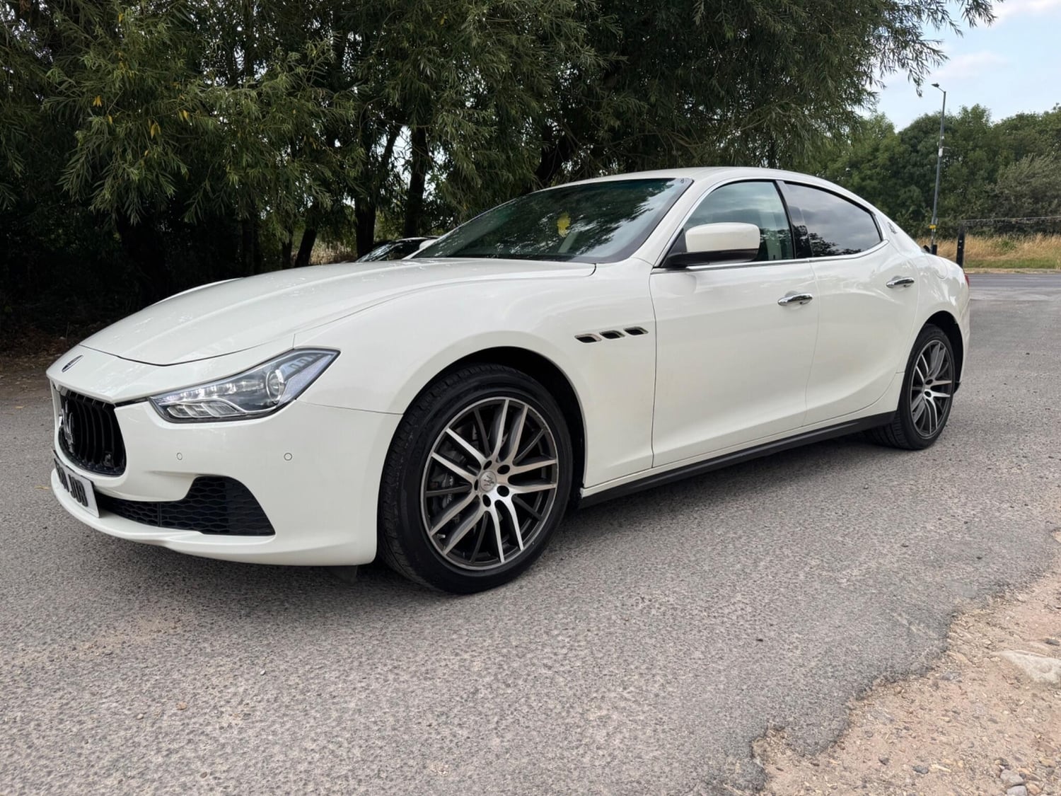 [ berth ]Maserati Ghibli