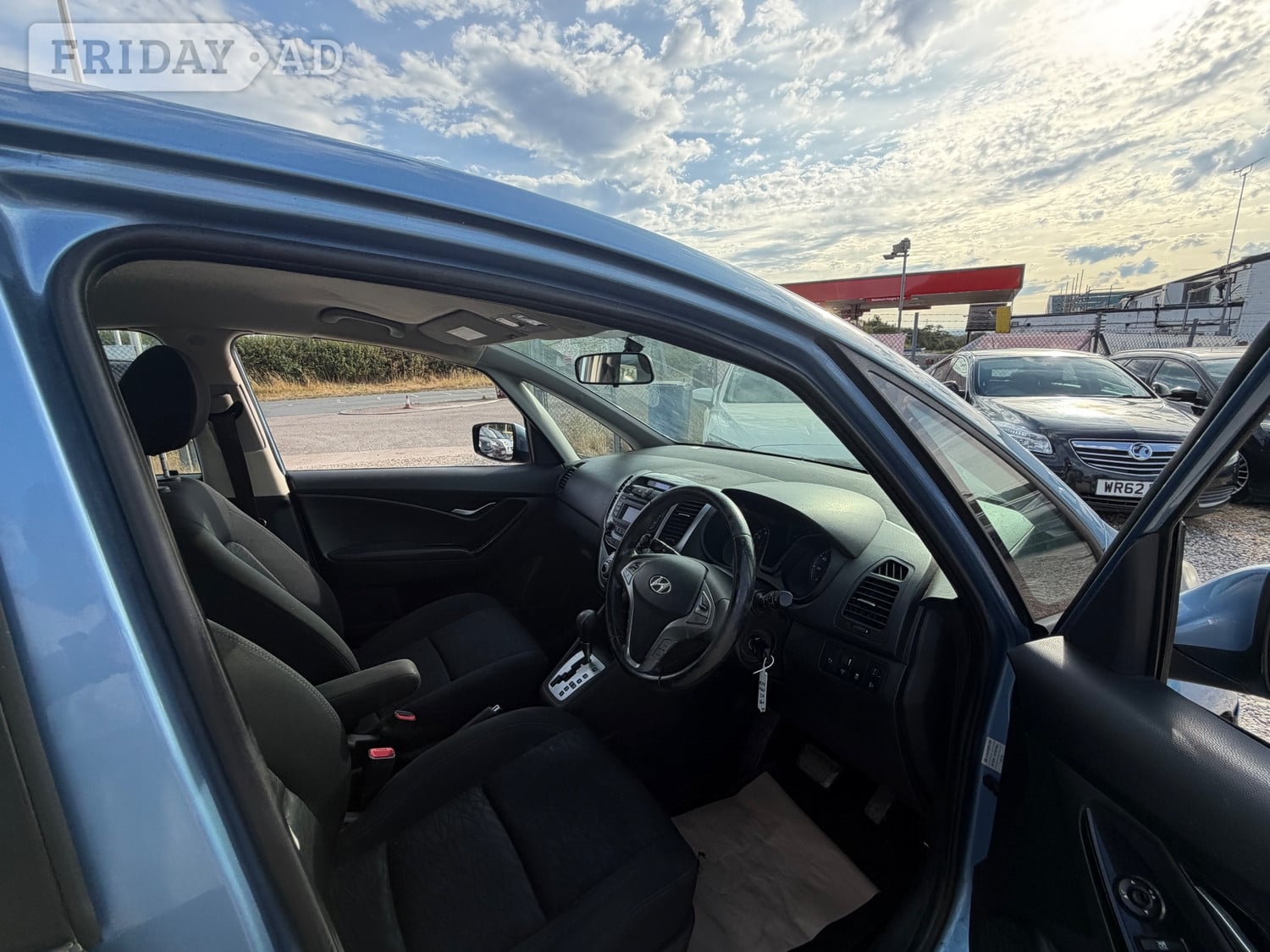 Hyundai ix20 2012 - Cars in Exeter