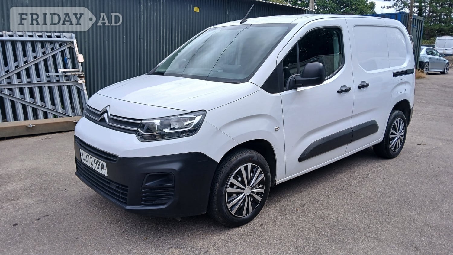 [ berth ]Citroen Berlingo