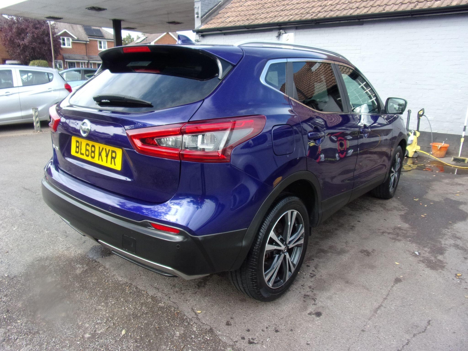 [ berth ]Nissan Qashqai