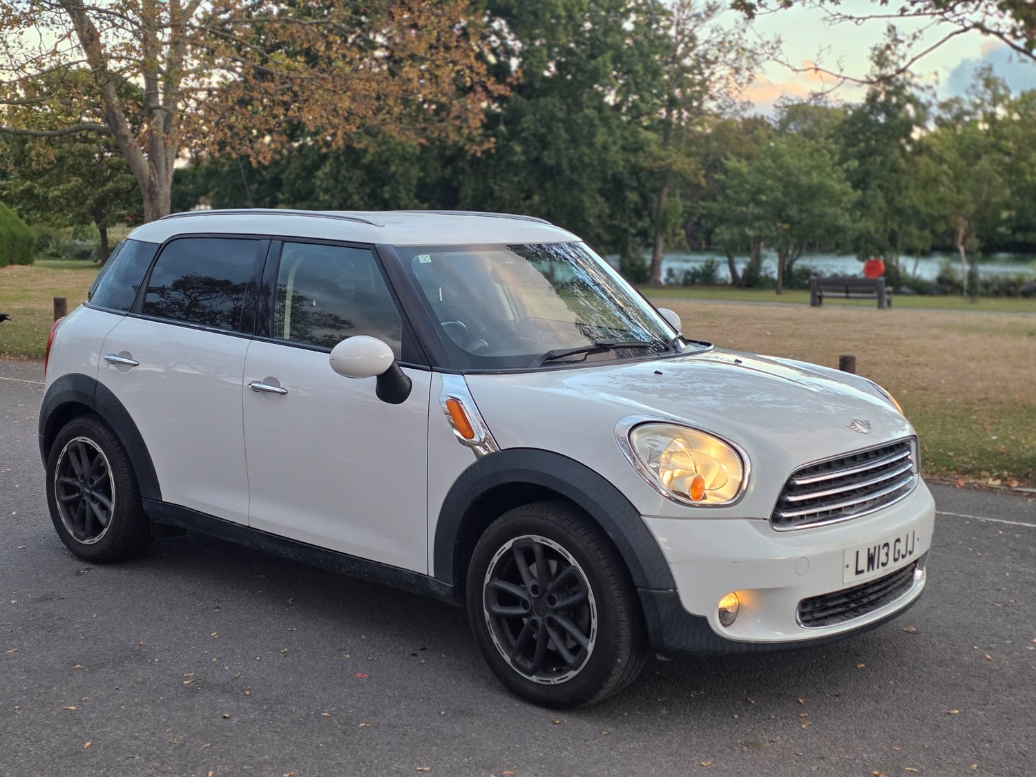 [ berth ]Mini Countryman