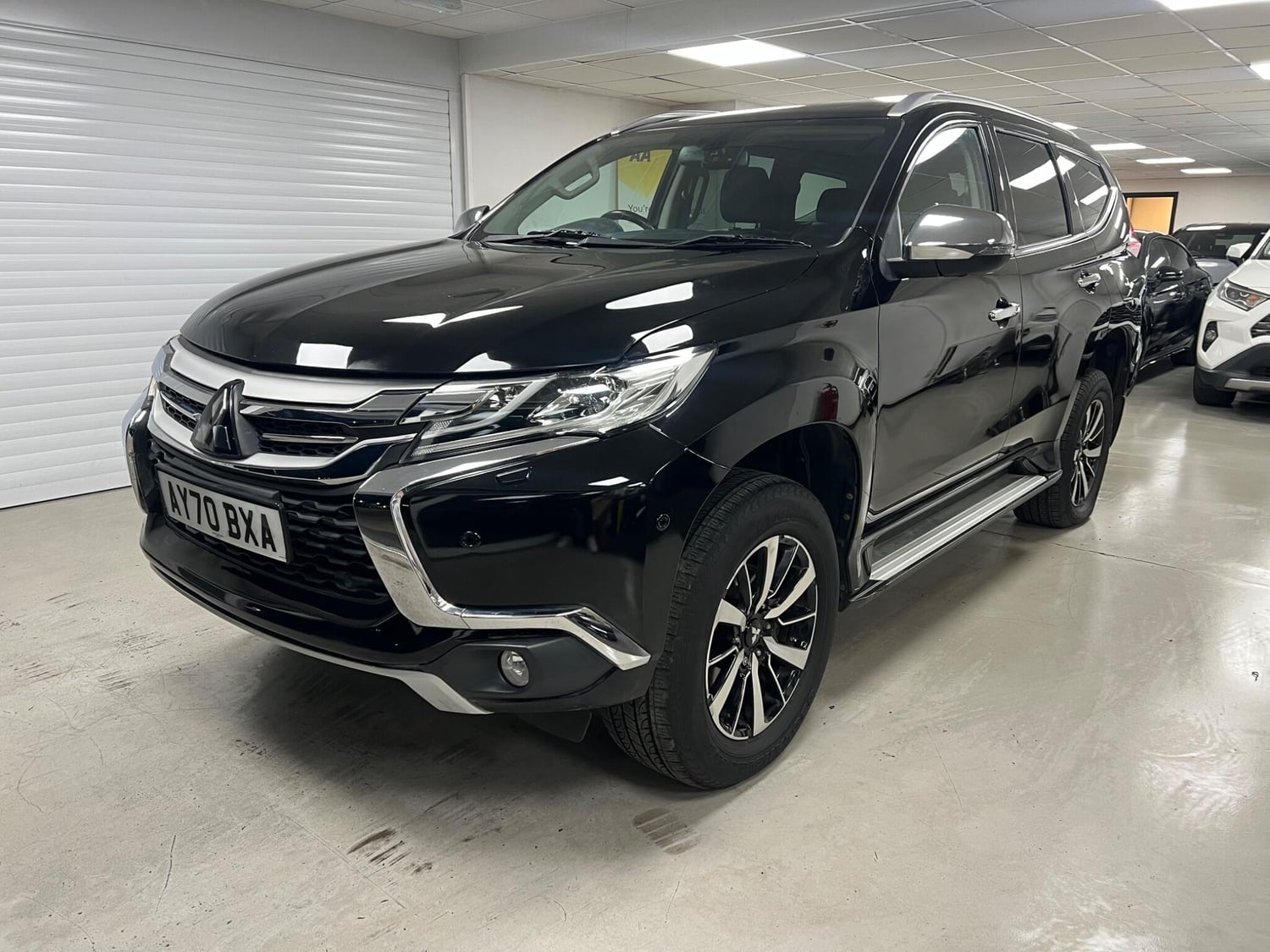 Mitsubishi Shogun Sport Stroud