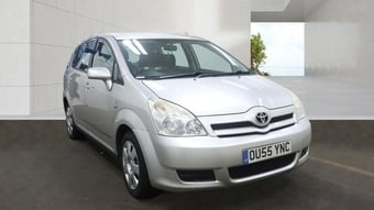 Toyota Corolla Verso 2005