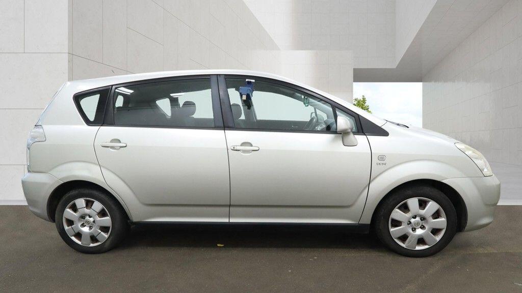 Toyota Corolla Verso 2005 - Cars