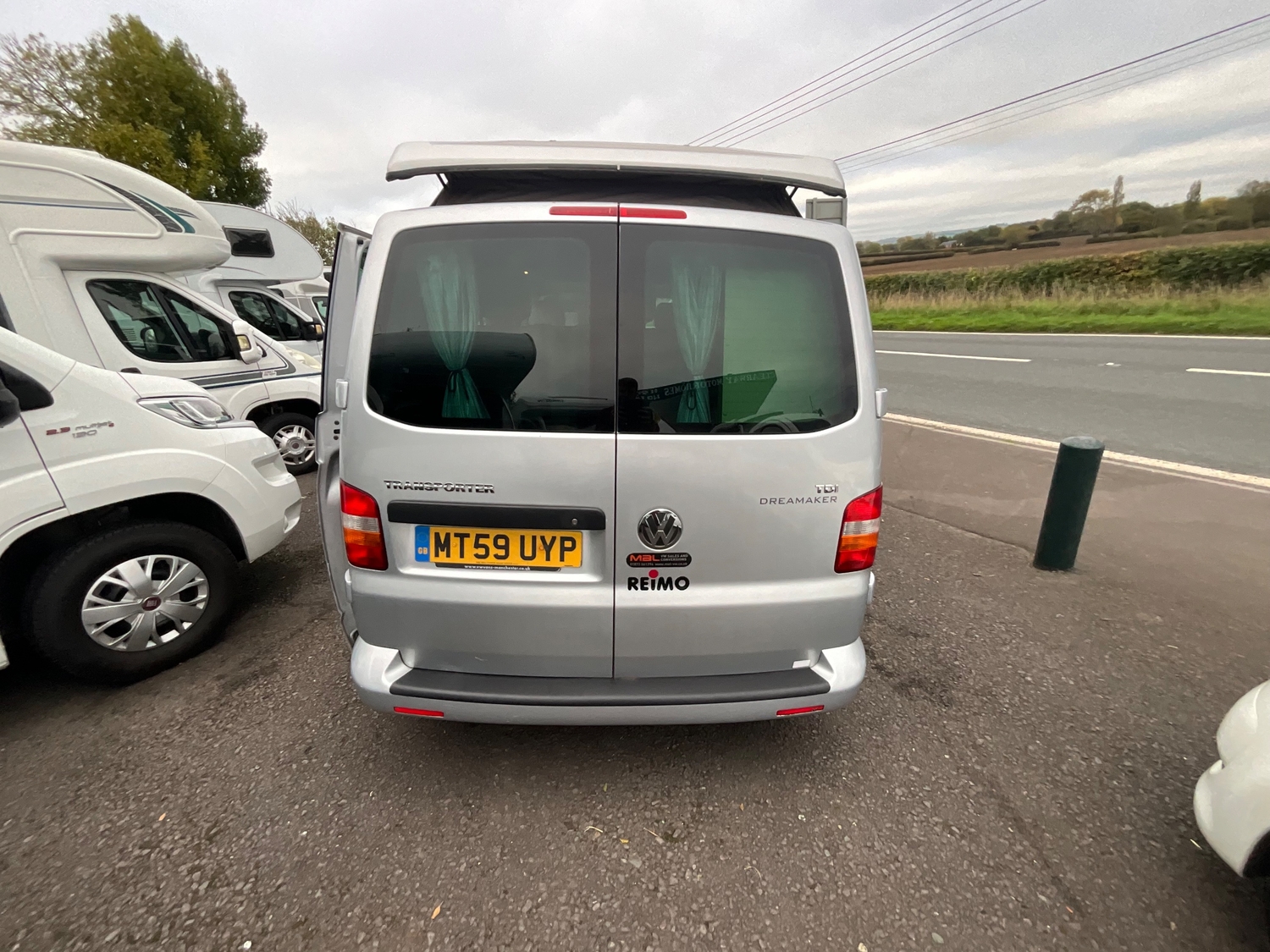 Volkswagen Transporter 2009 - Motorhomes & Caravans
