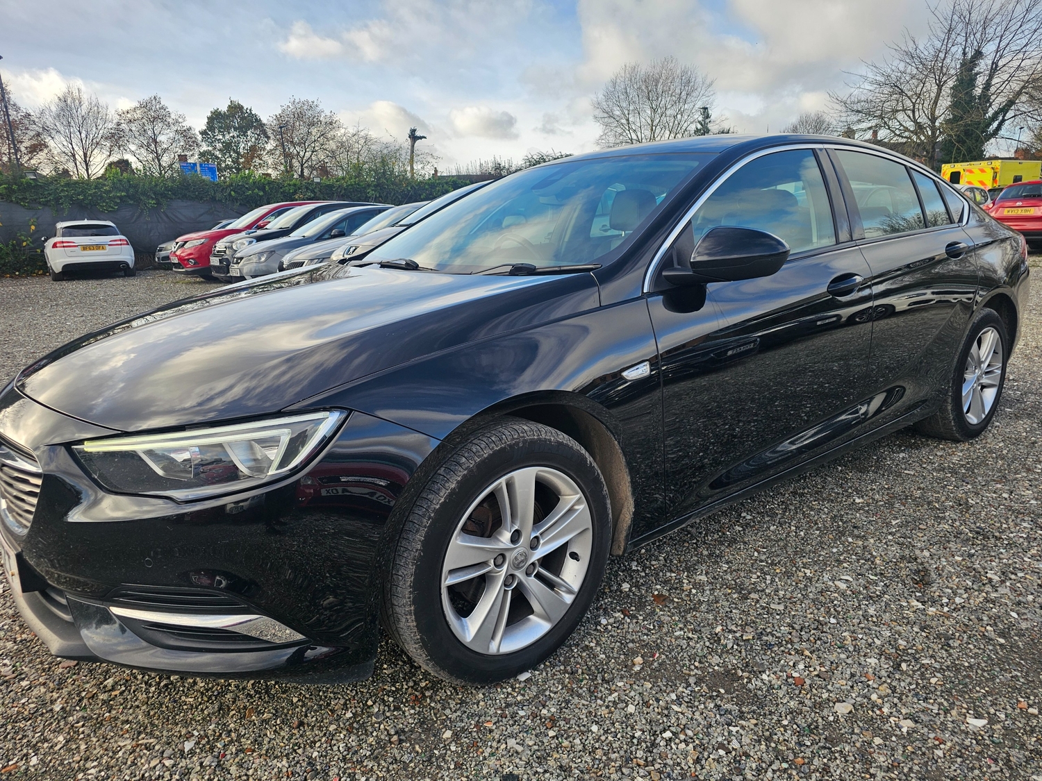 [ berth ]Vauxhall Insignia
