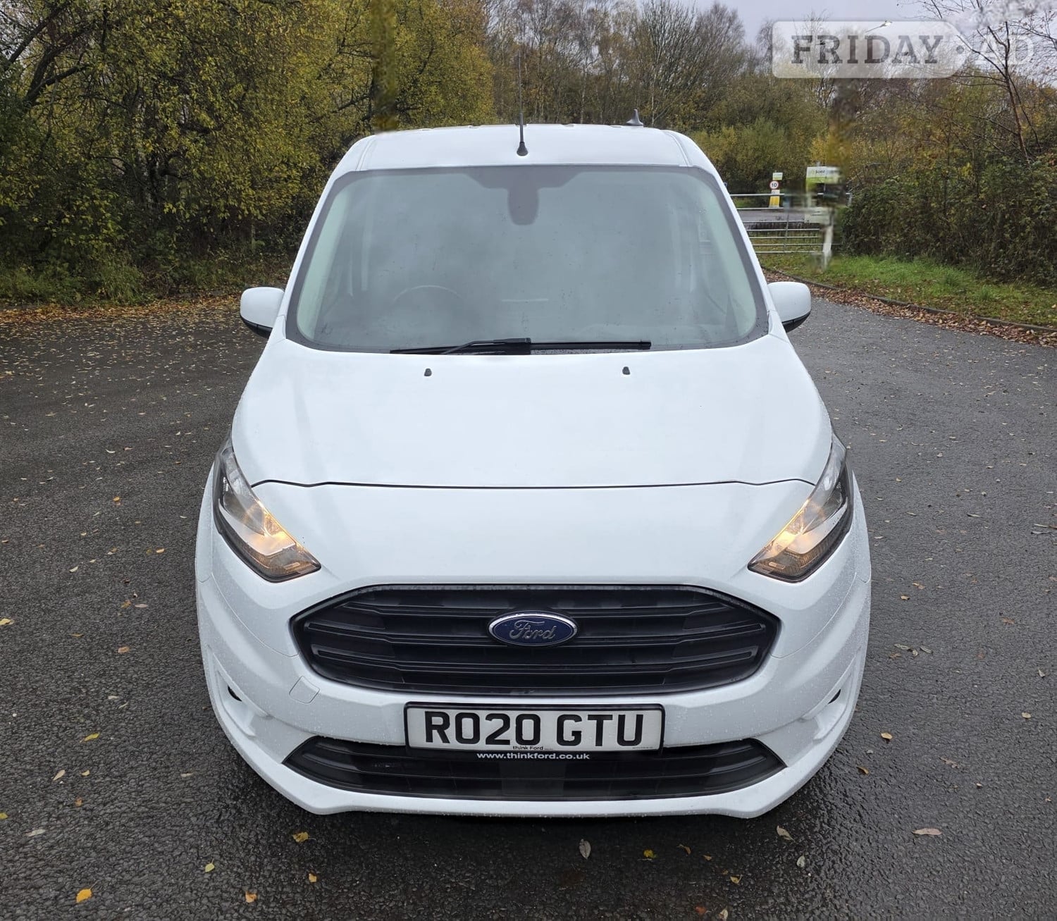 [ berth ]Ford Transit Connect