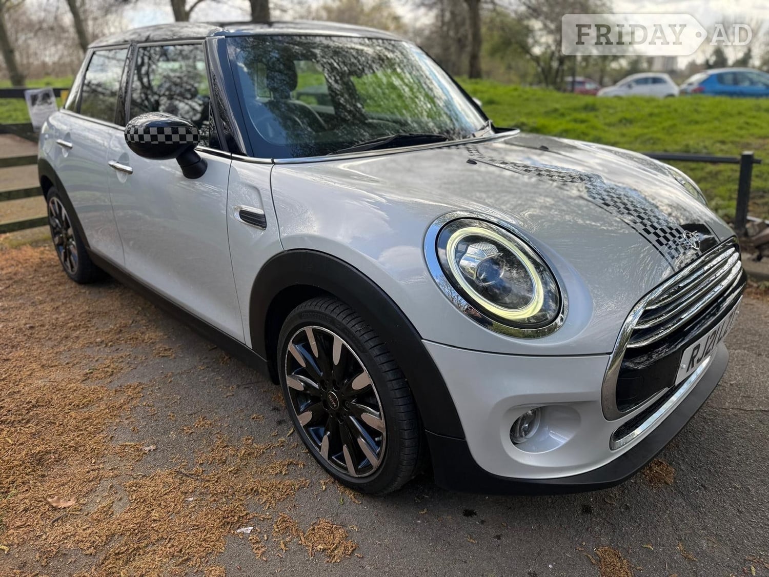 Mini Hatch 2021 - Cars