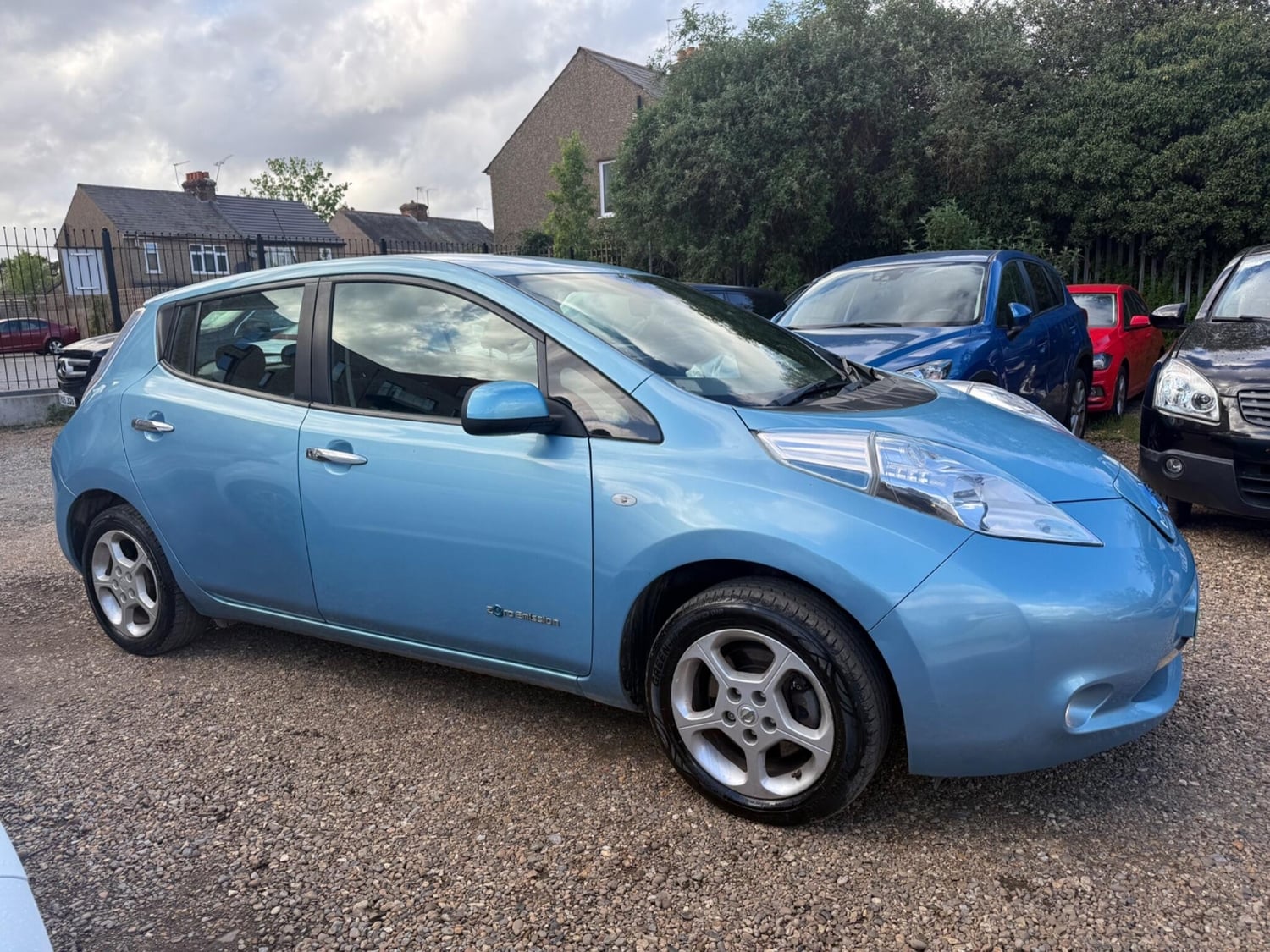 [ berth ]Nissan LEAF