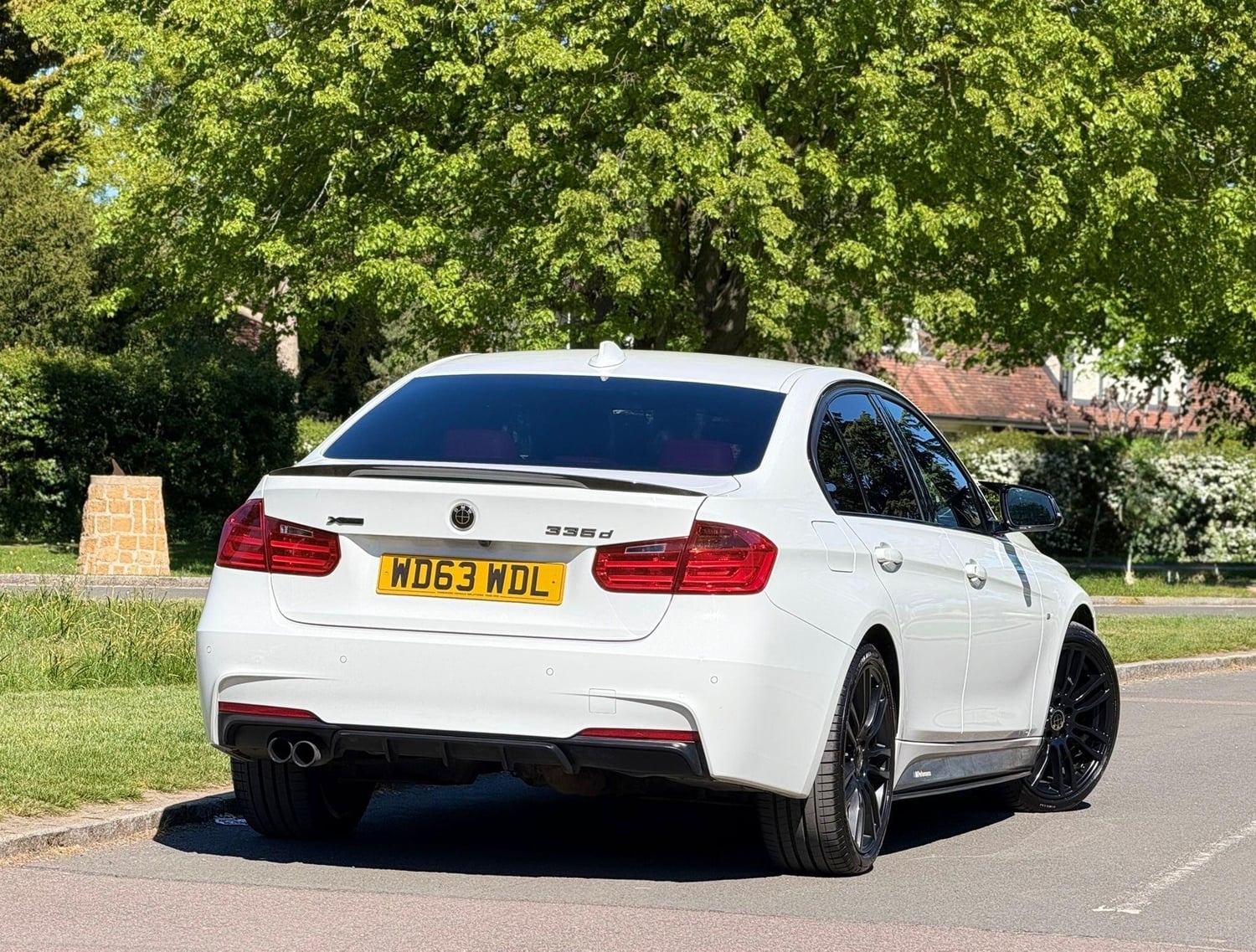 BMW 3 Series 2014 - Cars in Bedford