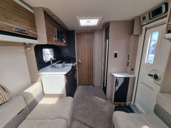 Swift Eccles 650 2020