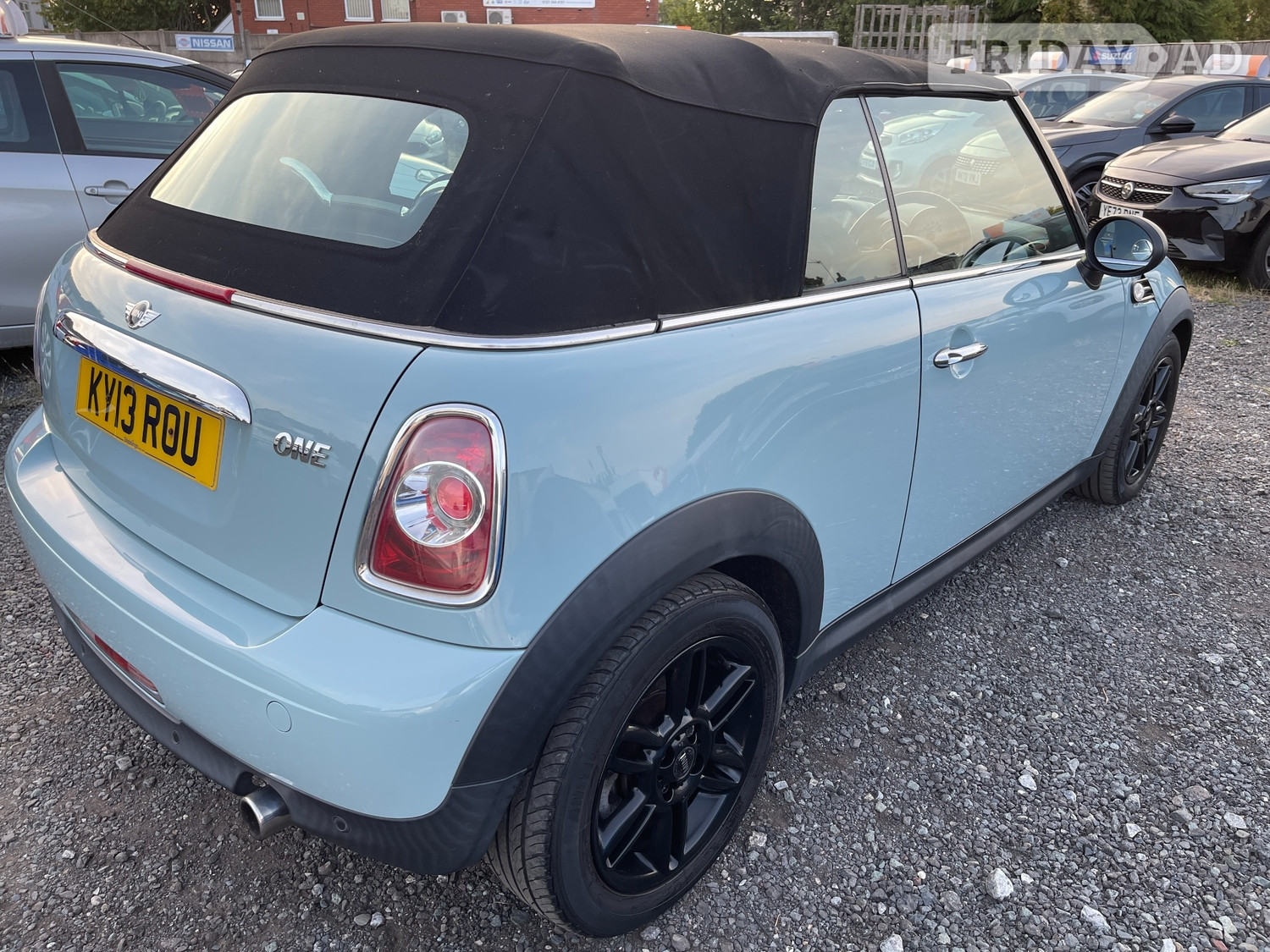 Mini Convertible 2013 - Cars