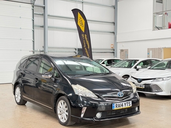 Toyota 7 Seat Prius 2014