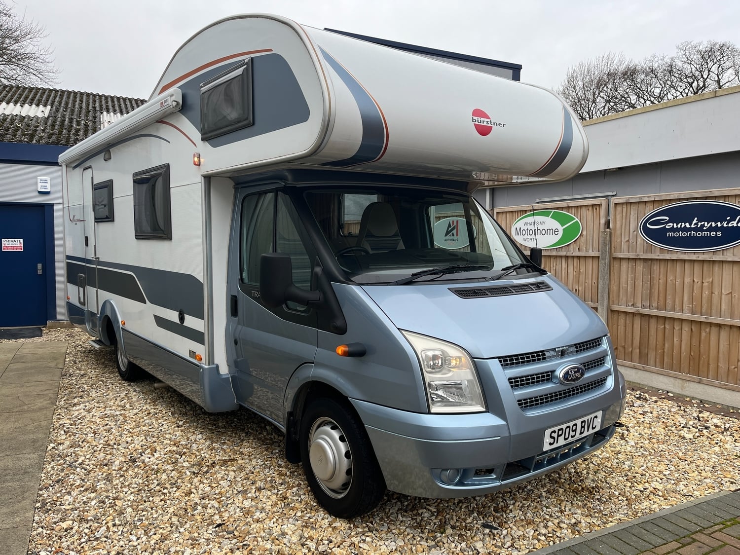 Burstner Nexxo 2009 - Motorhomes & Caravans in Poole