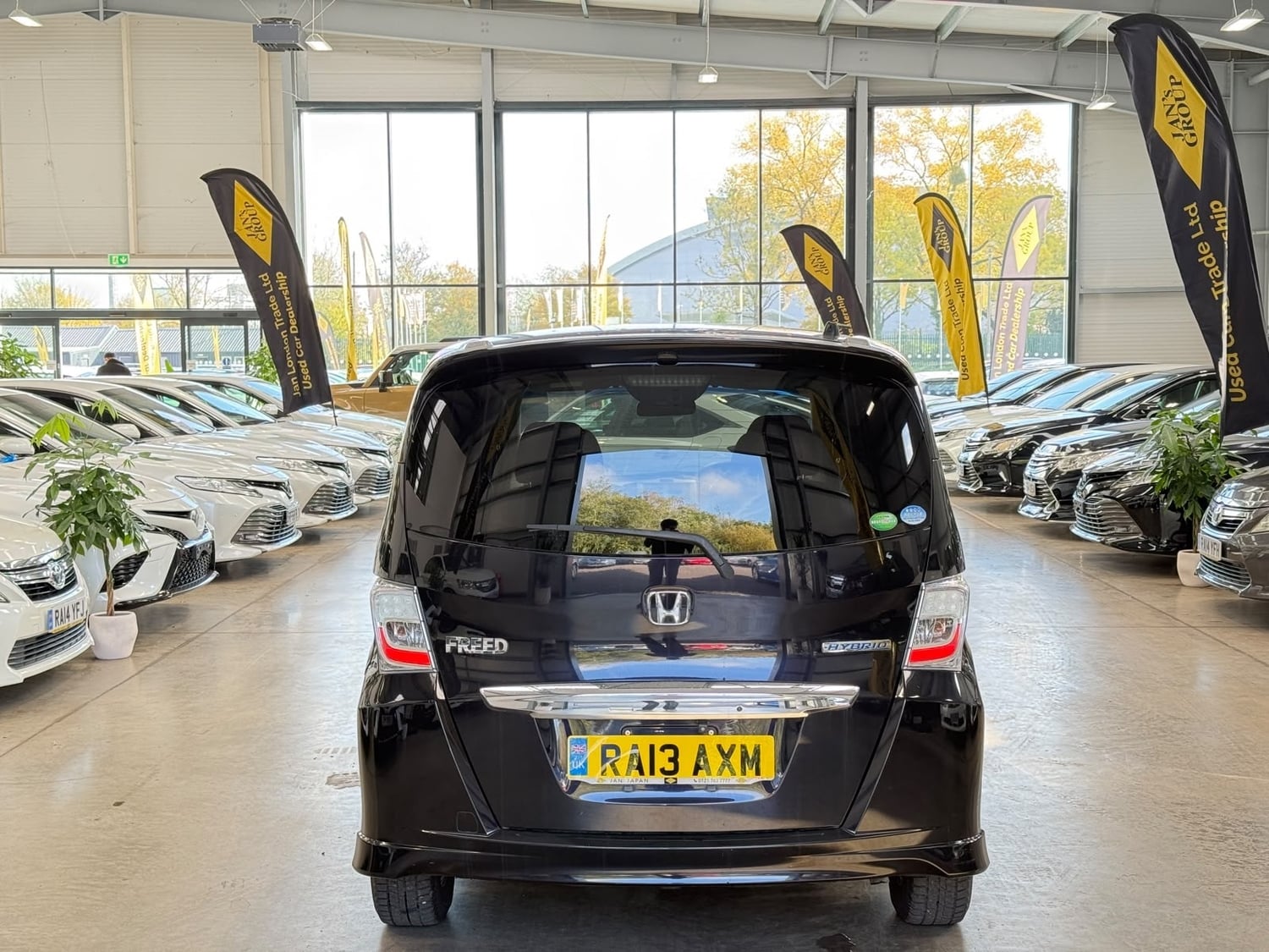 Honda Freed 2013 - Cars in Reading