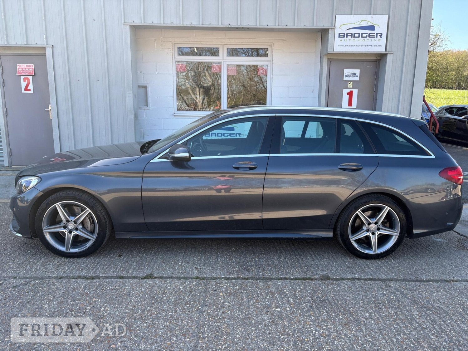 [ berth ]Mercedes-Benz C Class