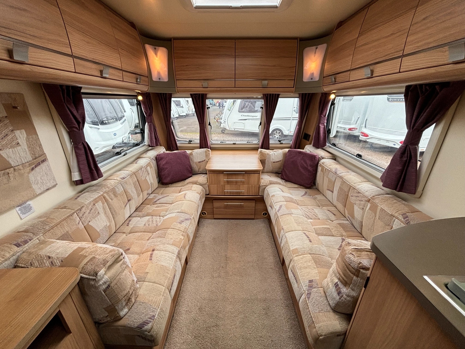 [ berth ]Bailey Pegasus Genoa/2