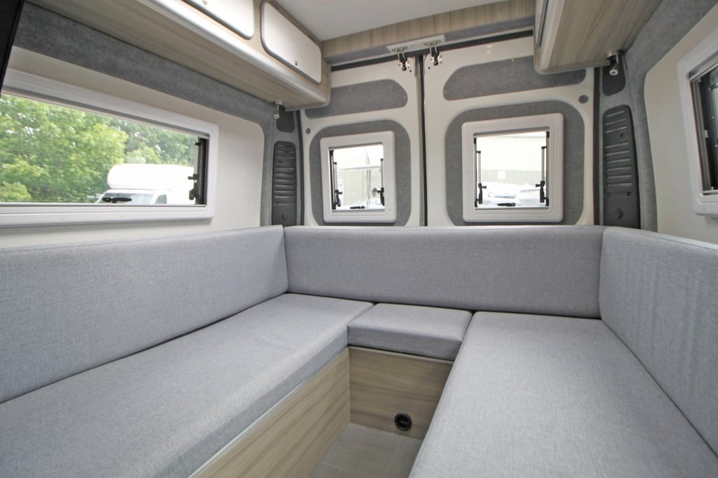 [2 berth ]Citroen Relay Campervan Conversion