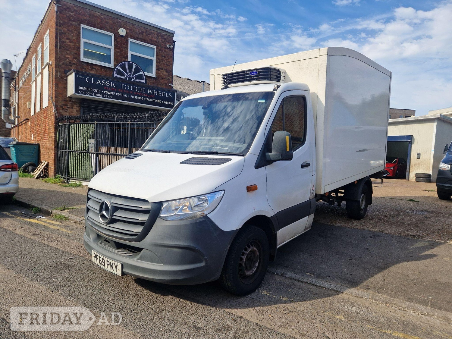 [ berth ]Mercedes-Benz Sprinter