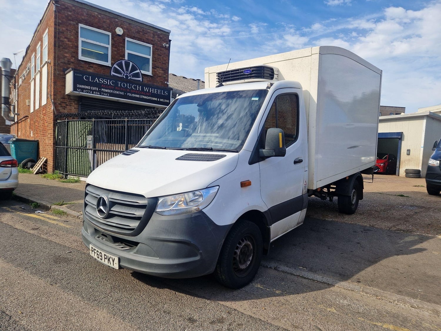 Mercedes-Benz Sprinter 2020 - Vans & Commercial Vehicles in Harrow