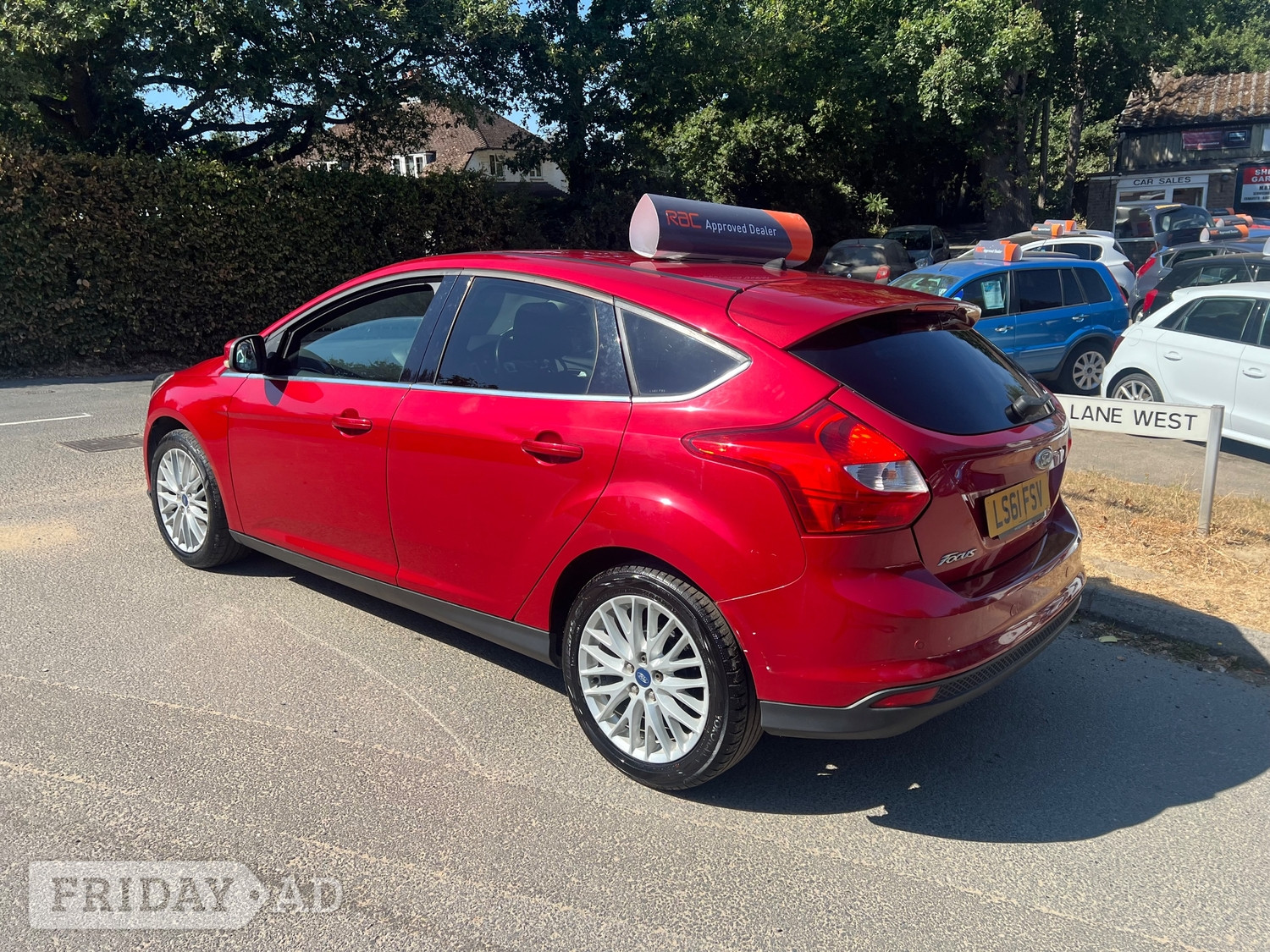 Ford Focus 2011 - Cars in Horley