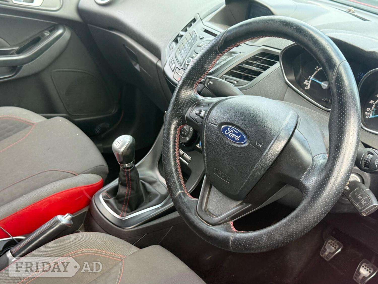 Ford Fiesta 2016 - Cars