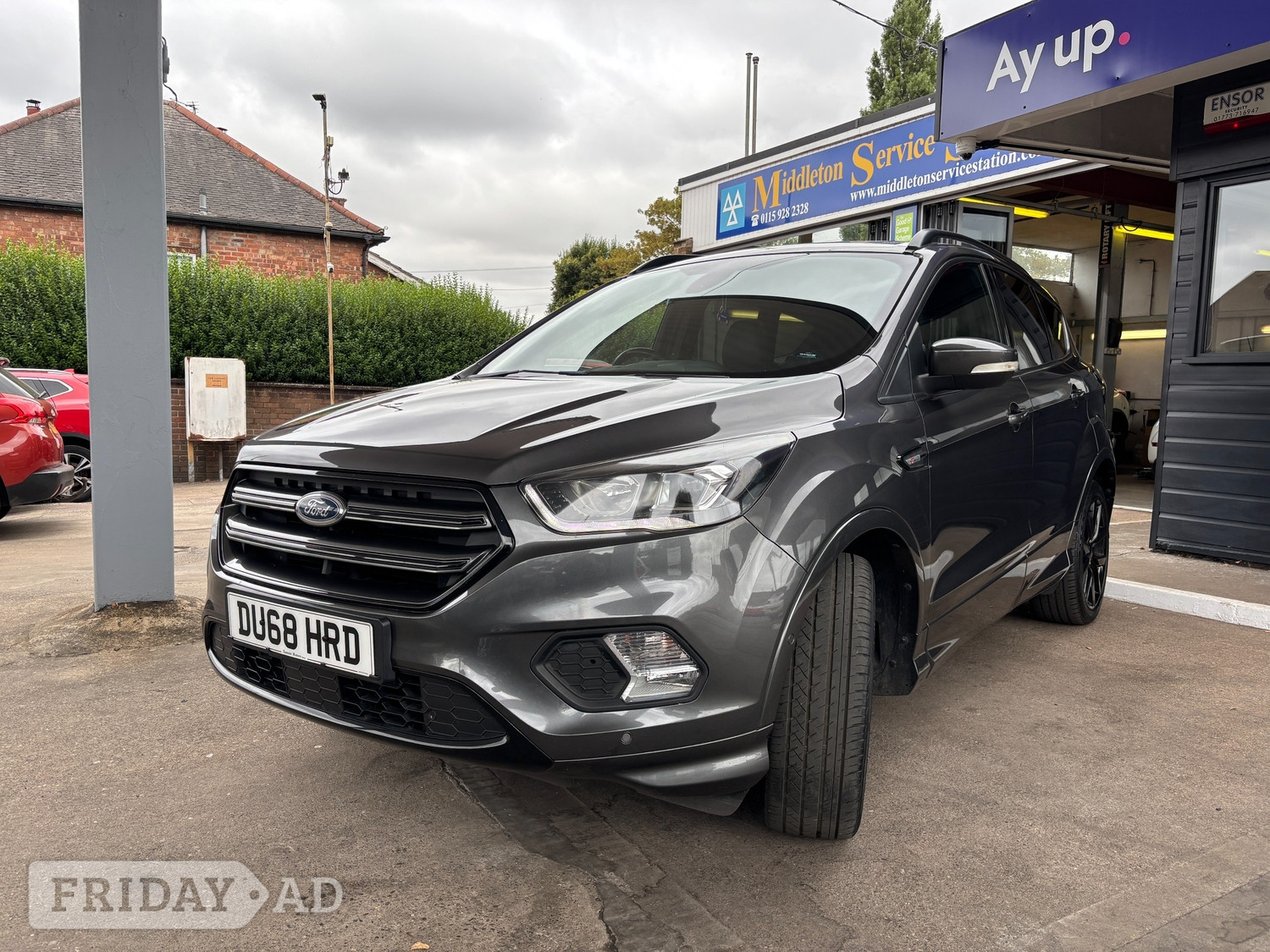 [ berth ]Ford Kuga
