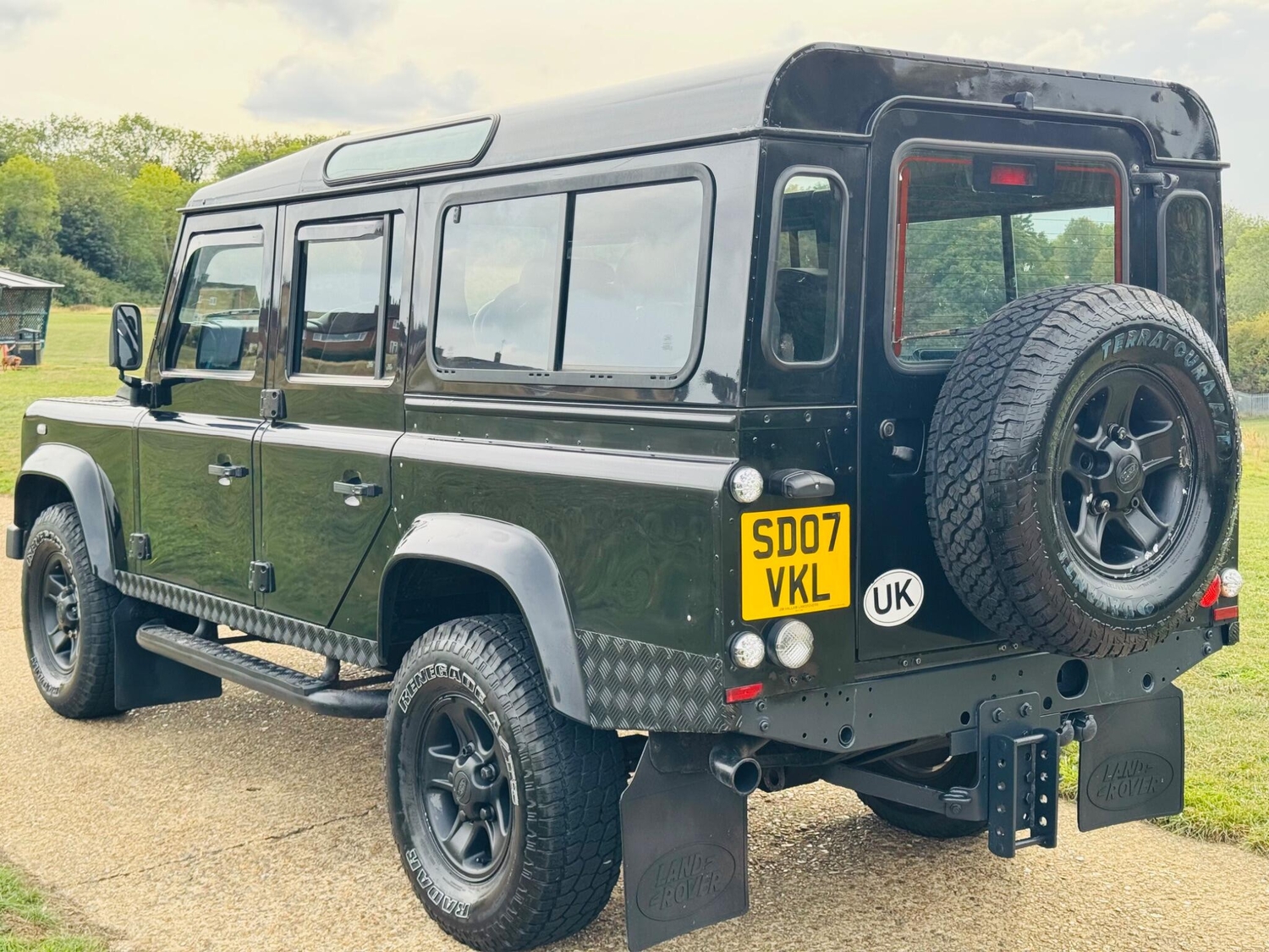 Land Rover Defender 110 2007 - Vans & Commercial Vehicles in Hemel Hempstead