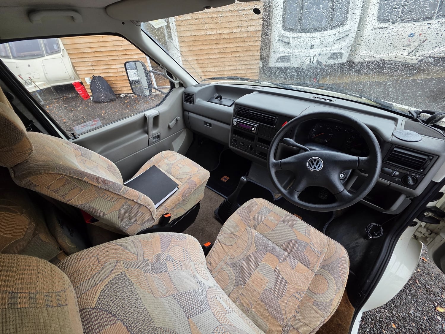 Compass Calypso 2000 - Motorhomes & Caravans