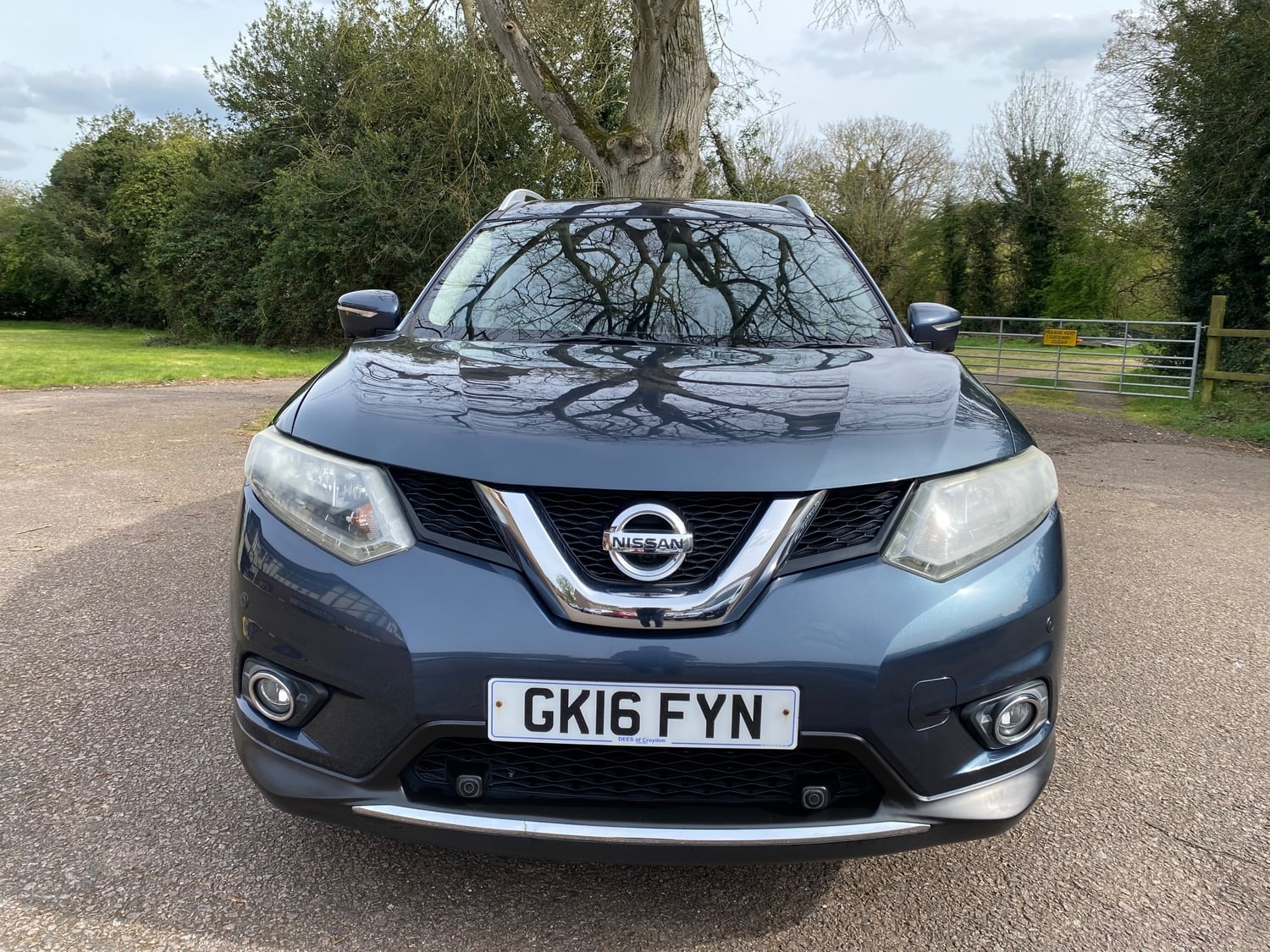 Nissan X-Trail Hitchin