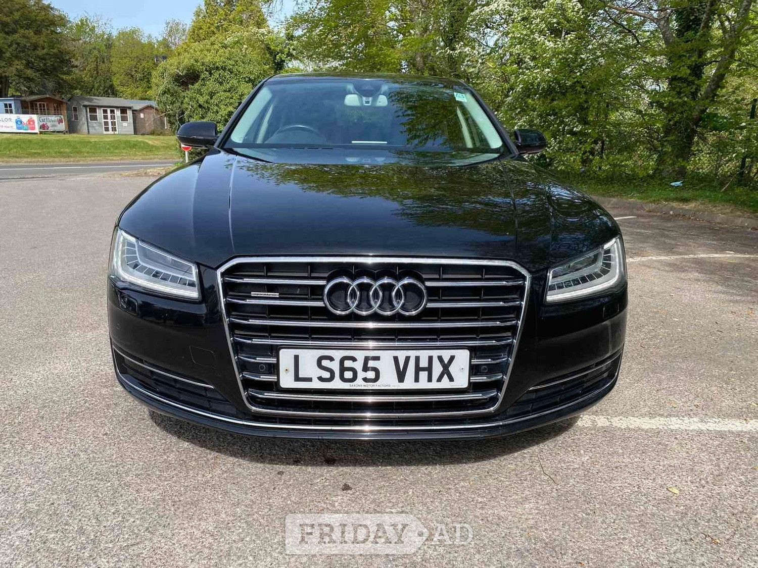 [ berth ]Audi A8