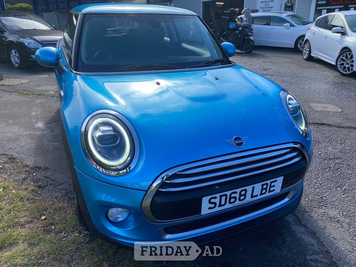 Mini Hatch 2018 - Cars