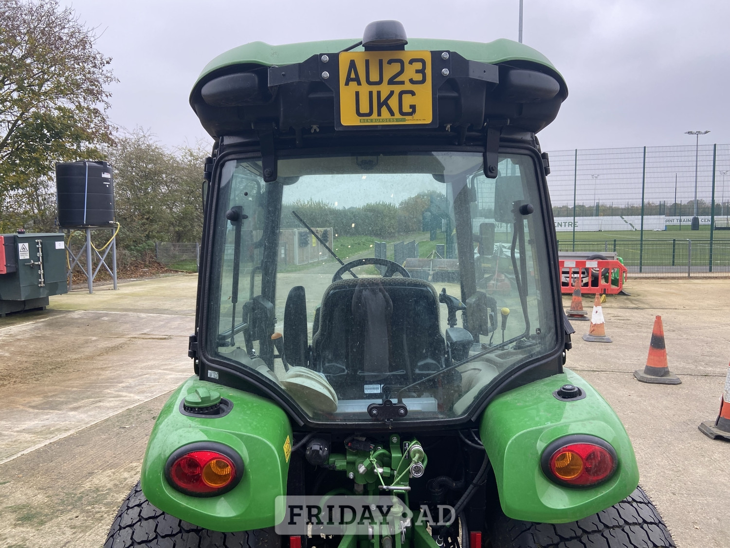 John Deere 3046R () Tractor - Farm & Agricultural Vehicles in Norwich