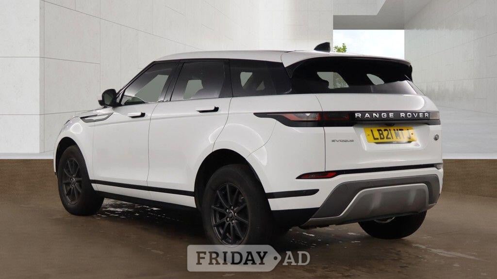 [ berth ]Land Rover Range Rover Evoque