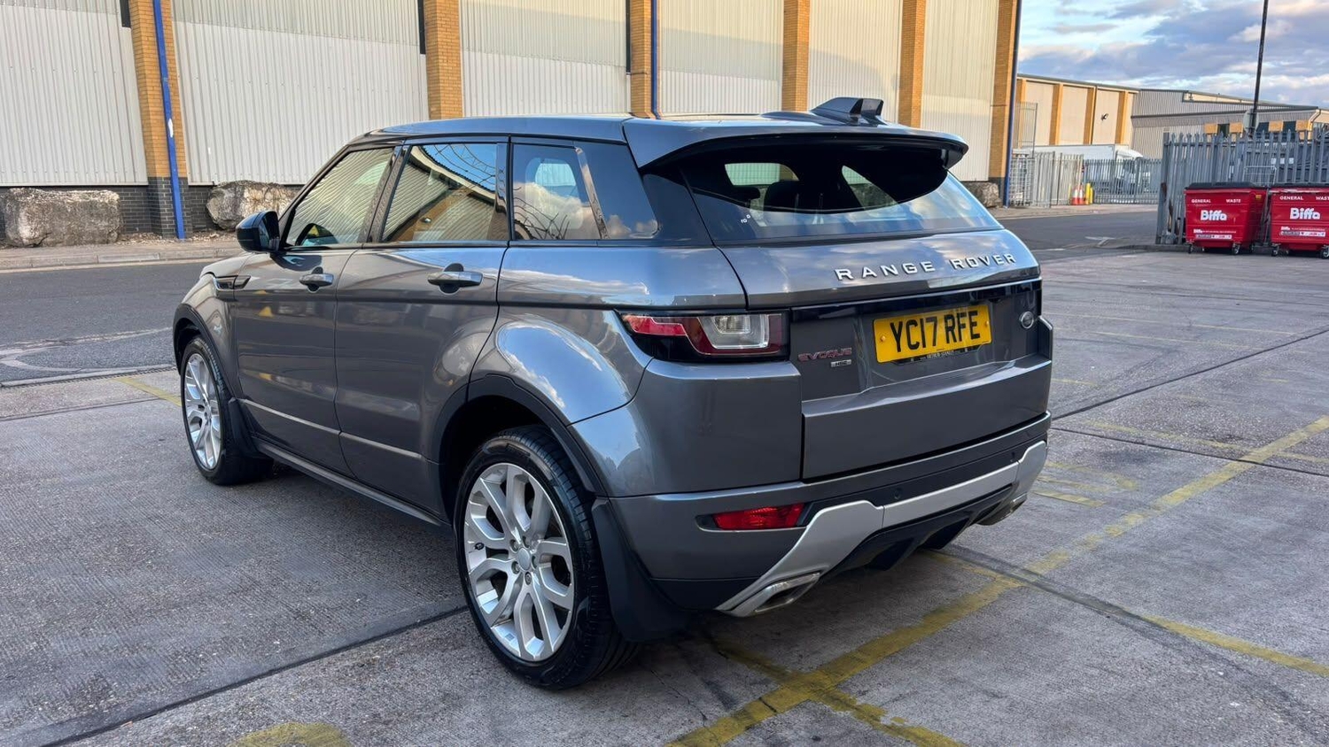Land Rover Range Rover Evoque 2017 - Cars in Wembley