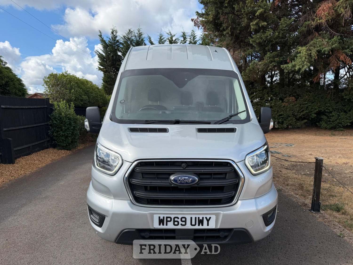 [ berth ]Ford Transit