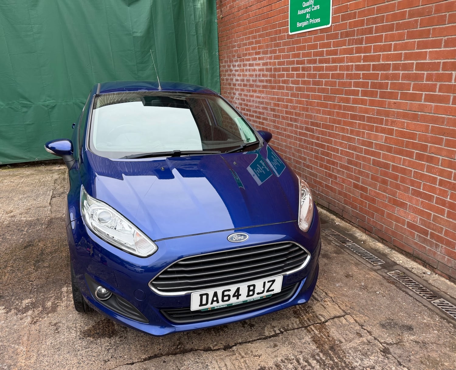 [ berth ]Ford Fiesta