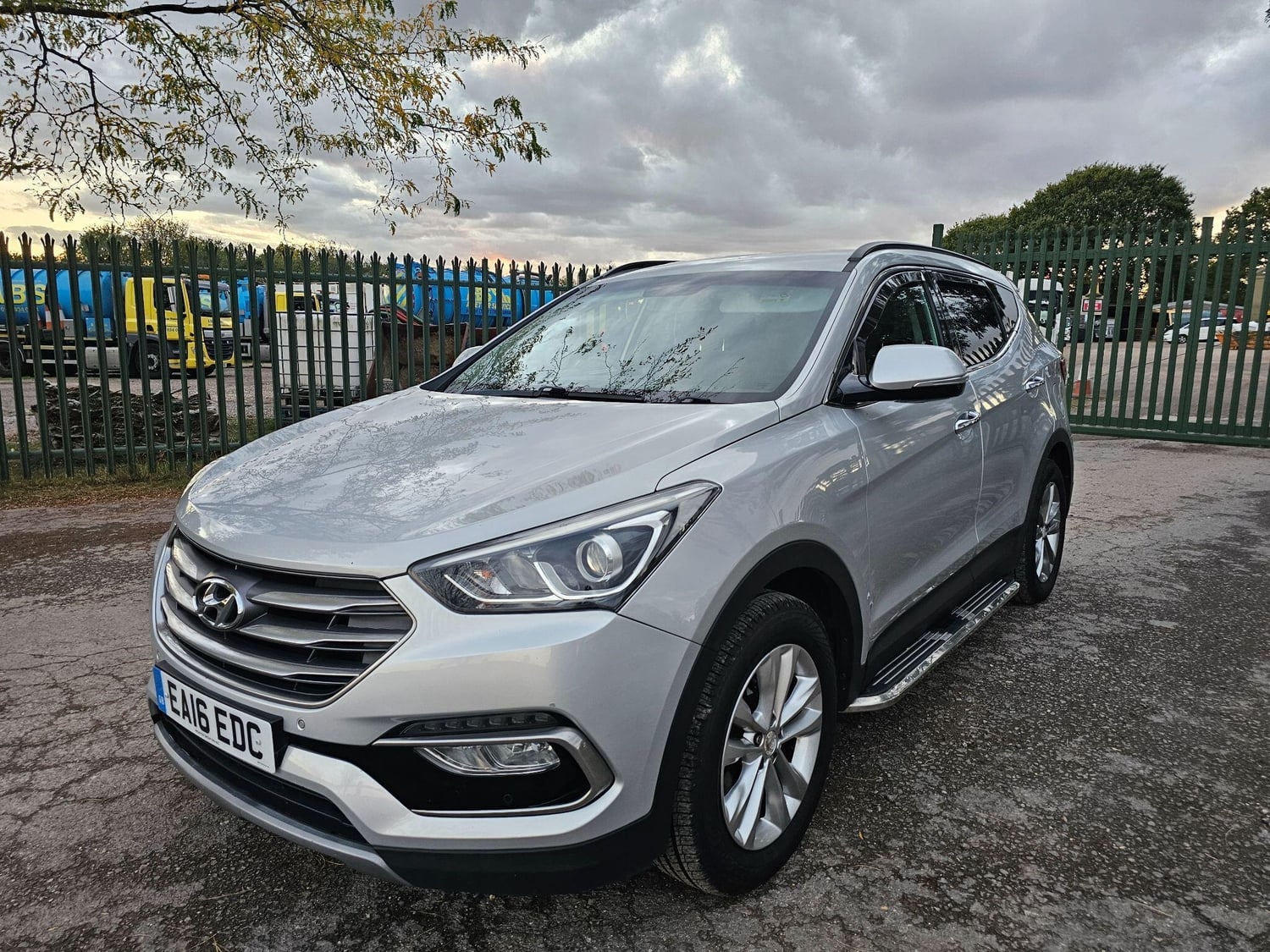 [ berth ]Hyundai Santa Fe