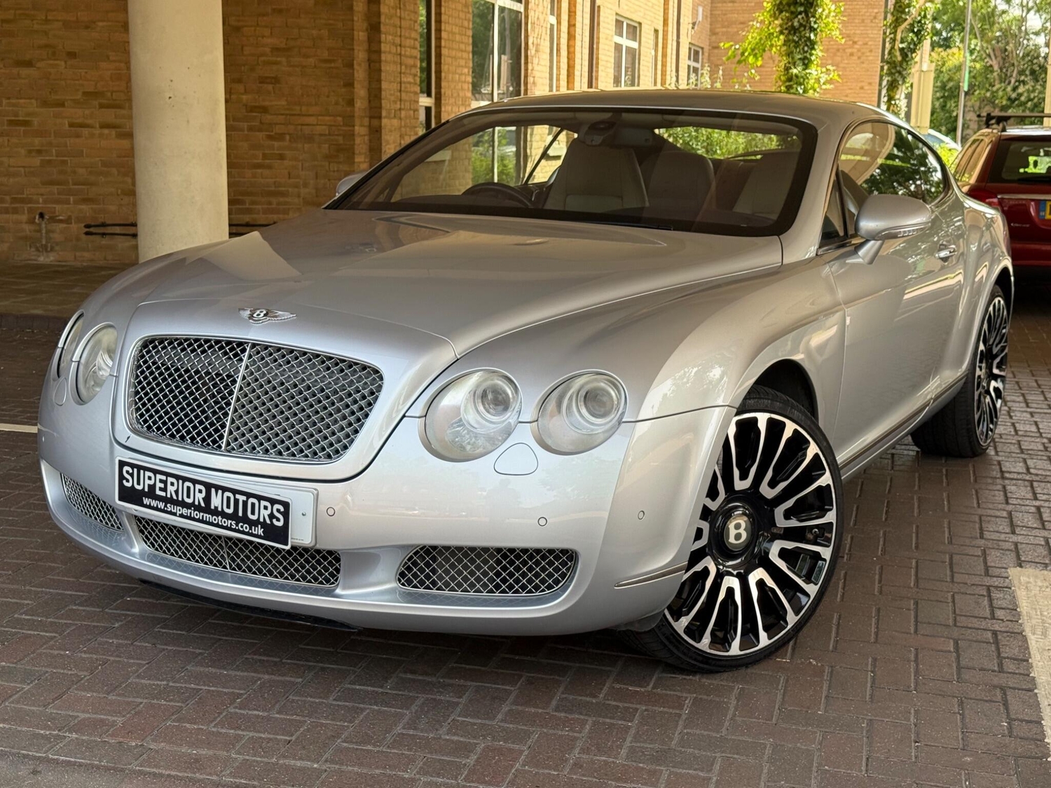 [ berth ]Bentley Continental