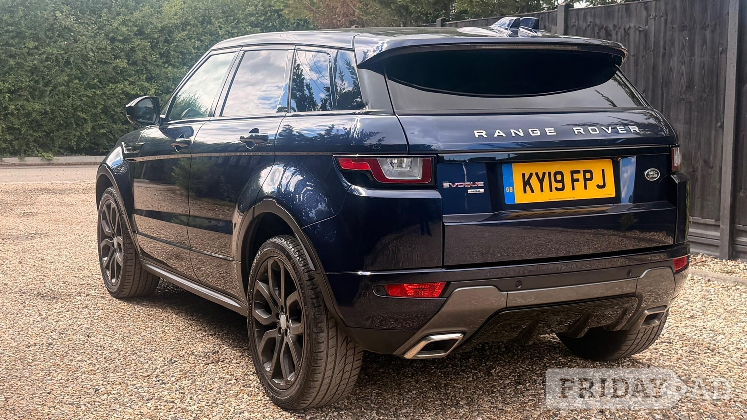 Land Rover Range Rover Evoque 2019 - Cars in Maidenhead