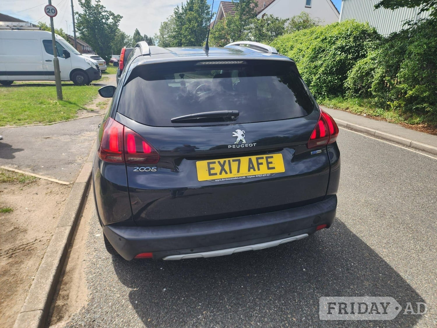 [ berth ]Peugeot 2008
