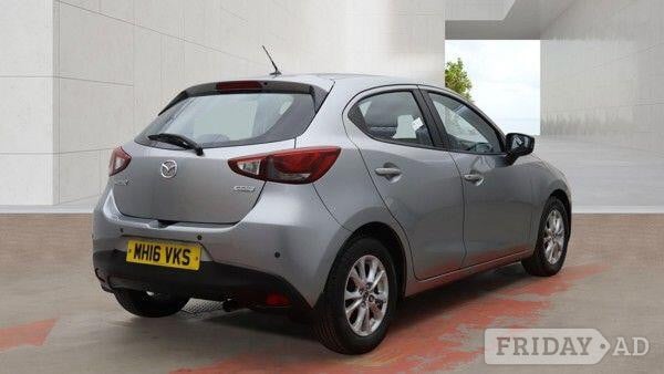 [ berth ]Mazda Mazda2