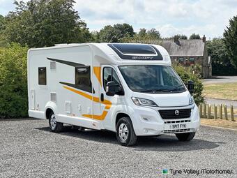 Swift Escape 694 2017 for sale