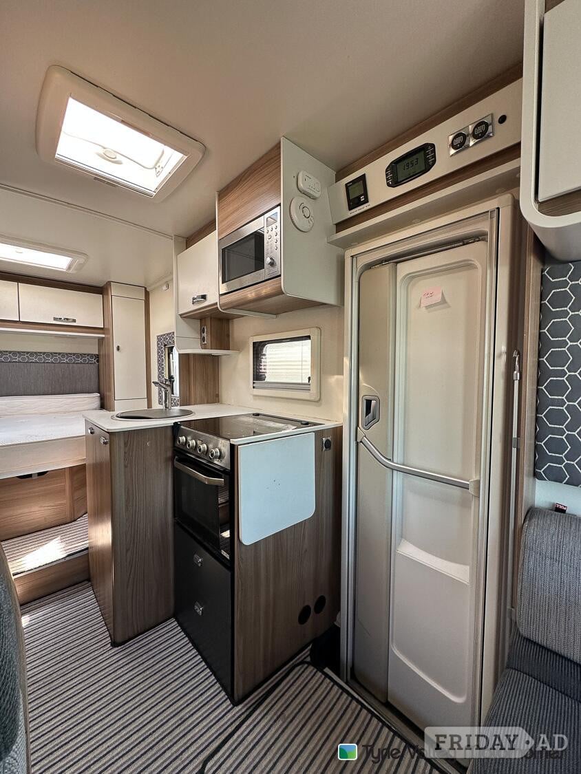 Swift Escape 694 2017 for sale - Motorhomes & Caravans