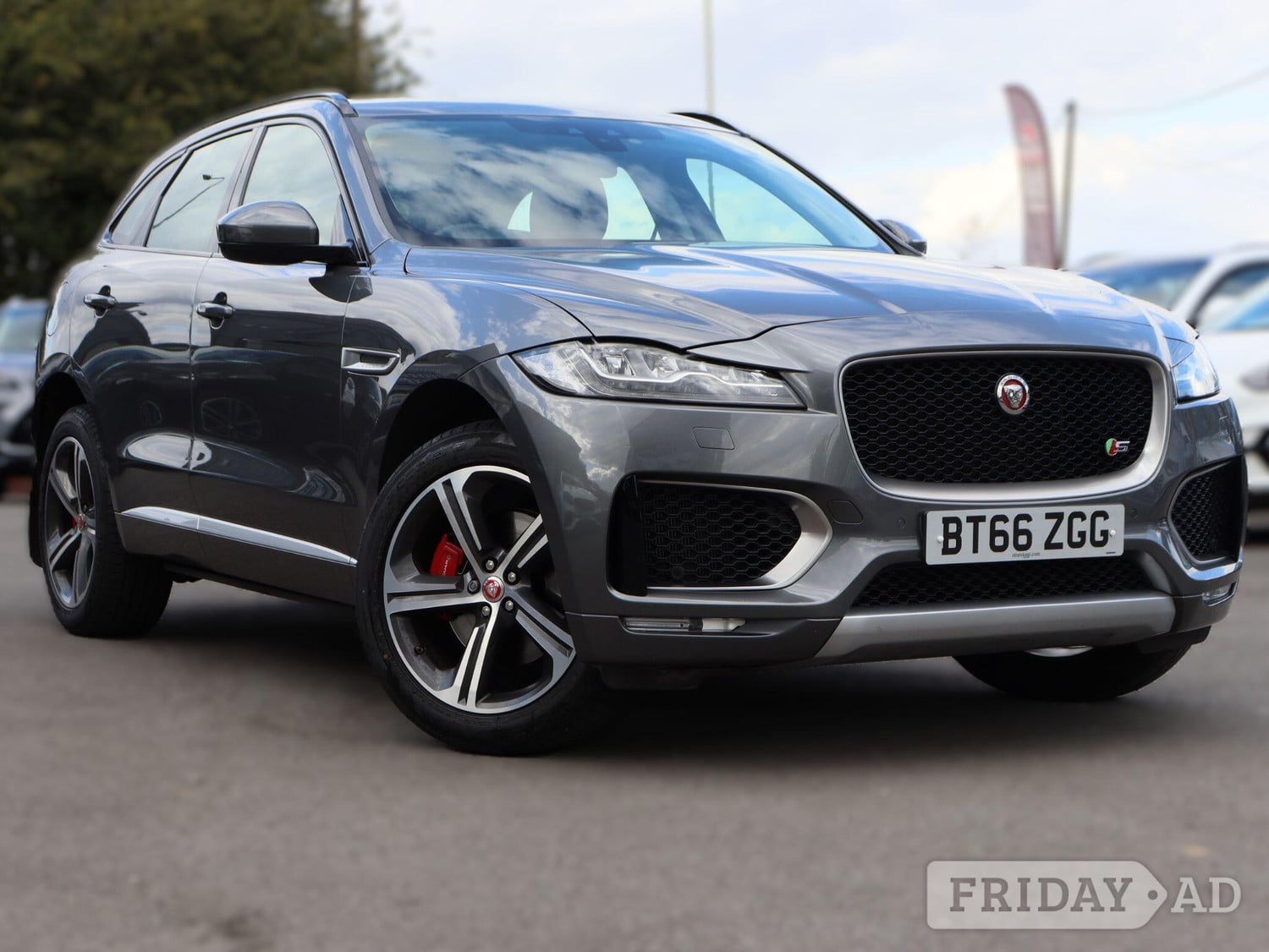 Jaguar F-Pace 2016 in Coalville