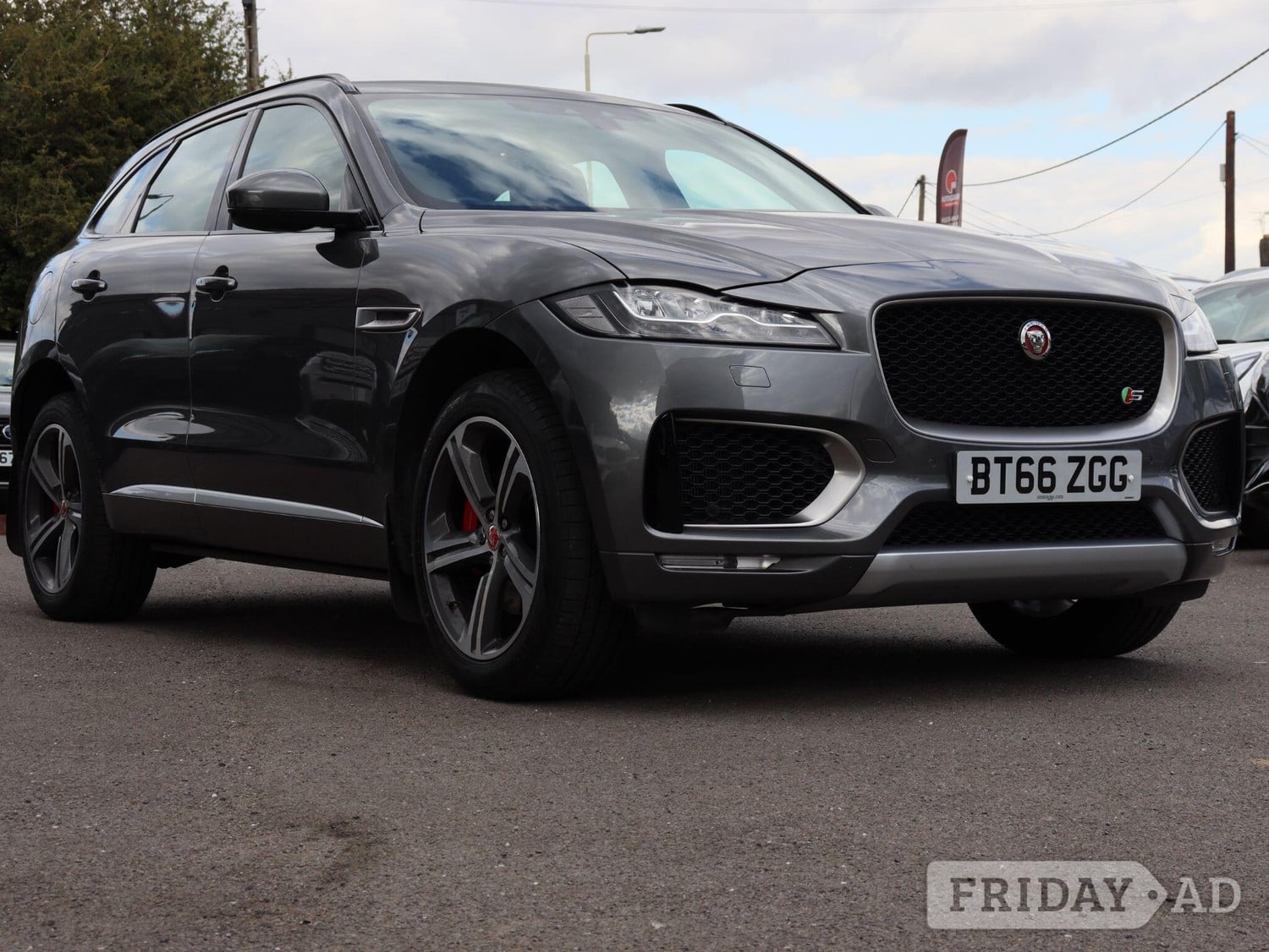 Jaguar F-Pace 2016 - Cars in Coalville